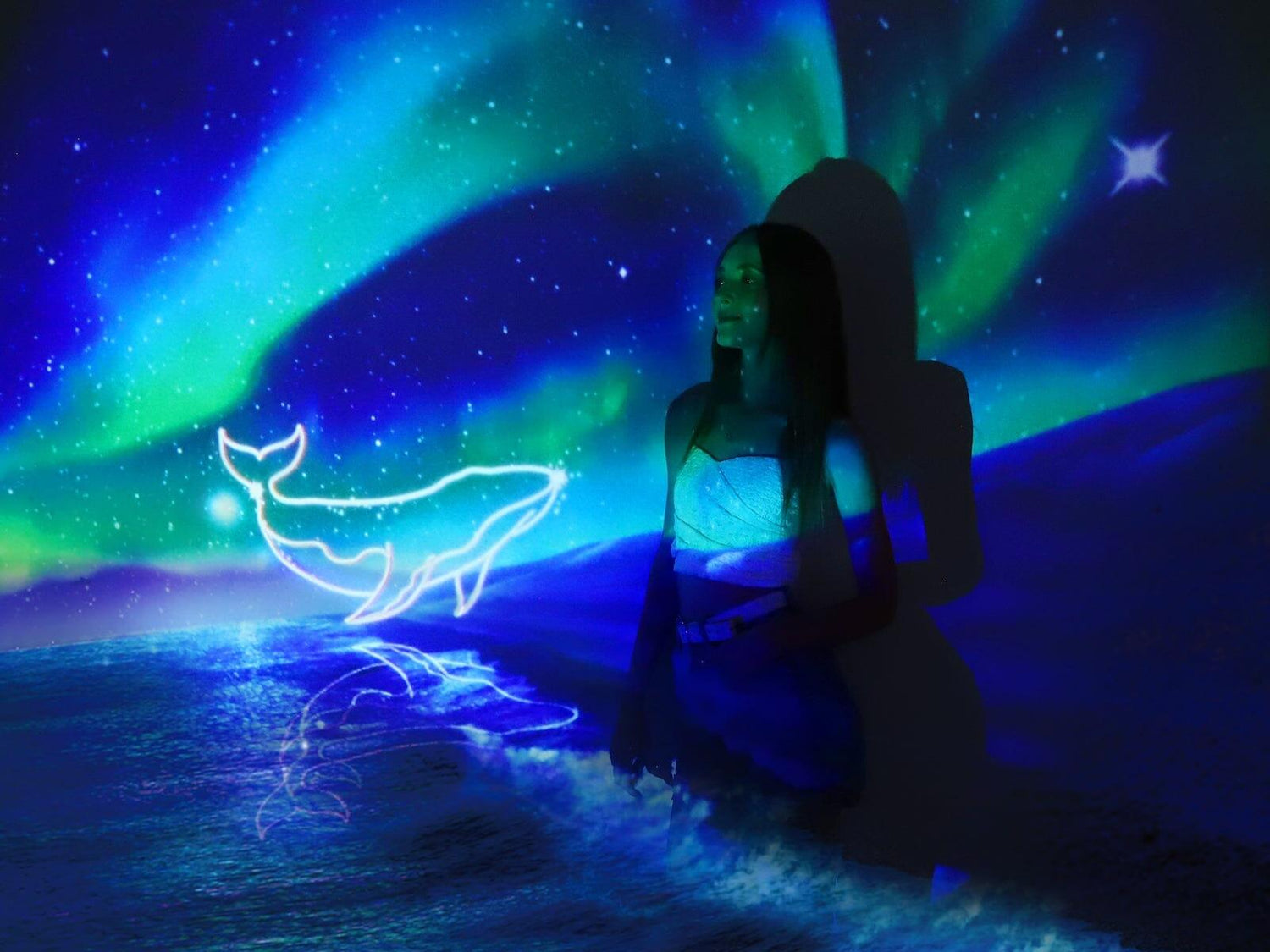 Aurora Projectors Guide: Bring the Aurora Wonders into Your Room